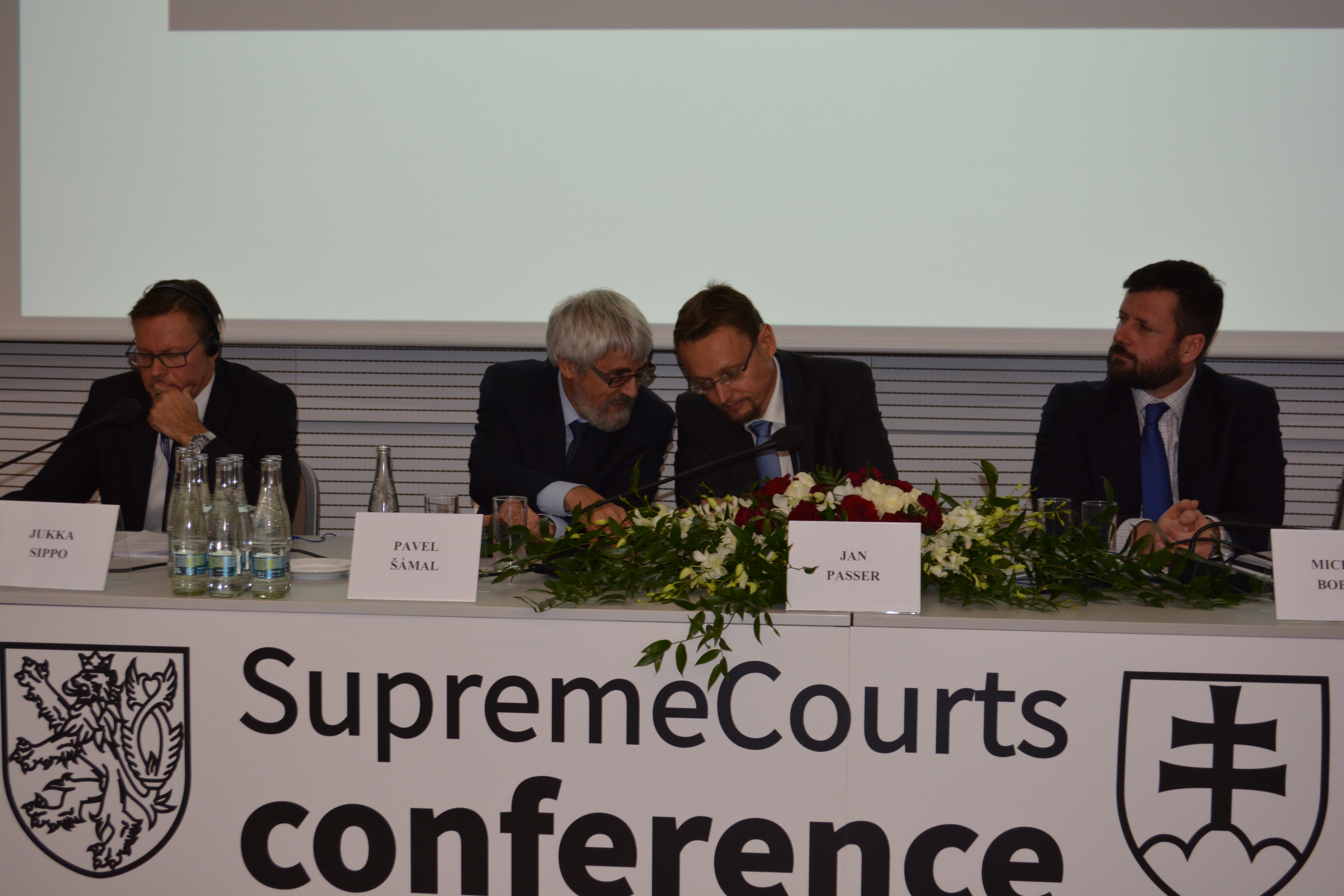 Konference Nejvyšší soudy v měnící se době, 5.-7. 11. 