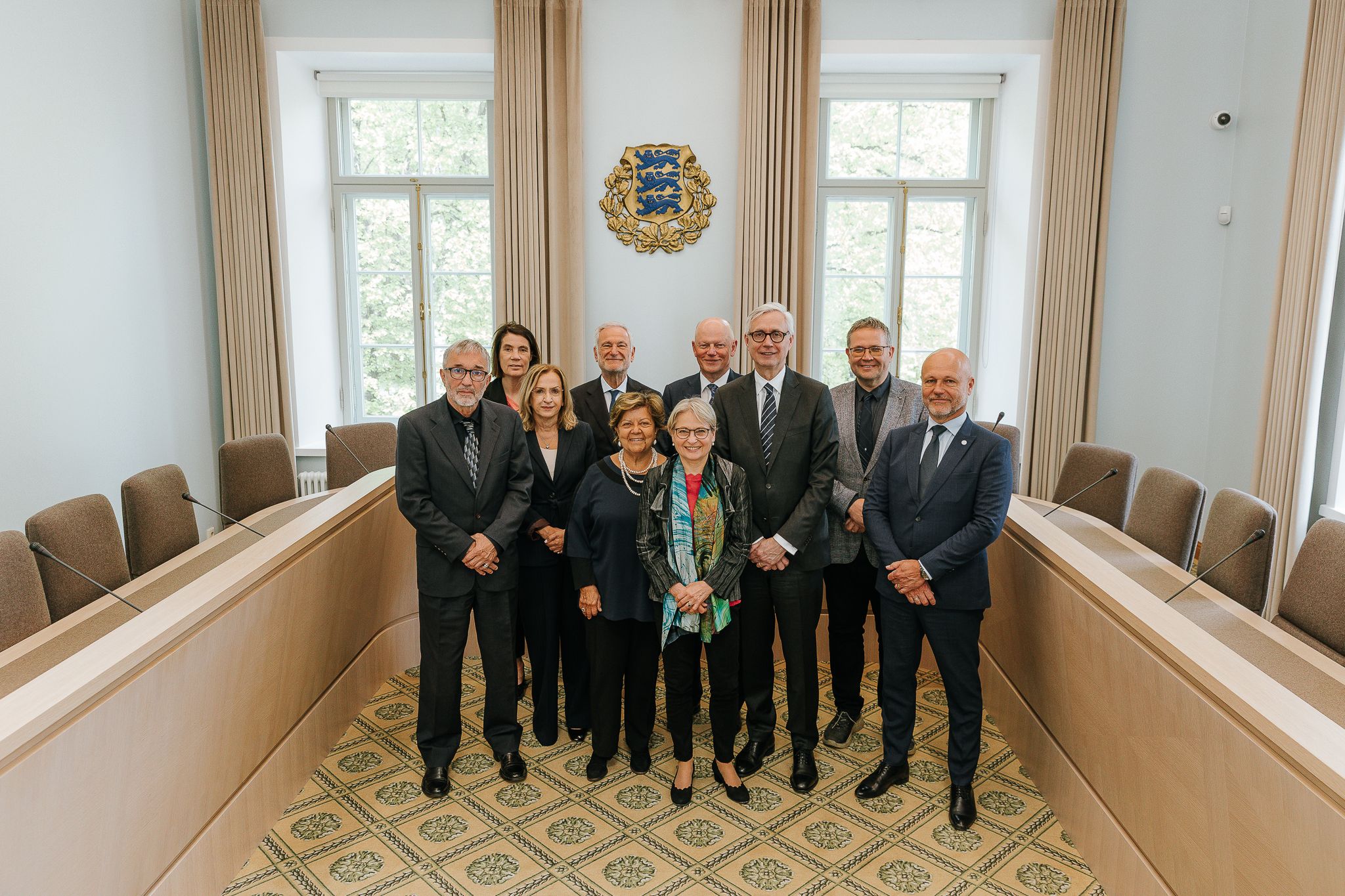 Na fotografii zleva: Miodrag Đorđević (Slovinsko), Dineke de Groot (Nizozemí), Katerina Stamatiou (Kypr), Stefano Mogini (soudce NS Itálie) Margherita Cassano (Itálie), Bettina Limperg (Německo), Donal O’Donnell (Irsko), Anders Eka (Švédsko), Villu Kõve (Estonsko), Petr Angyalossy (Česká republika). Fotografie: Timo Arbeiter